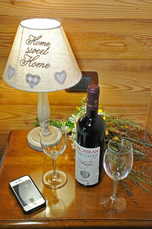 Miravalle Bed & Breakfast Antey-Saint-Andre Room photo